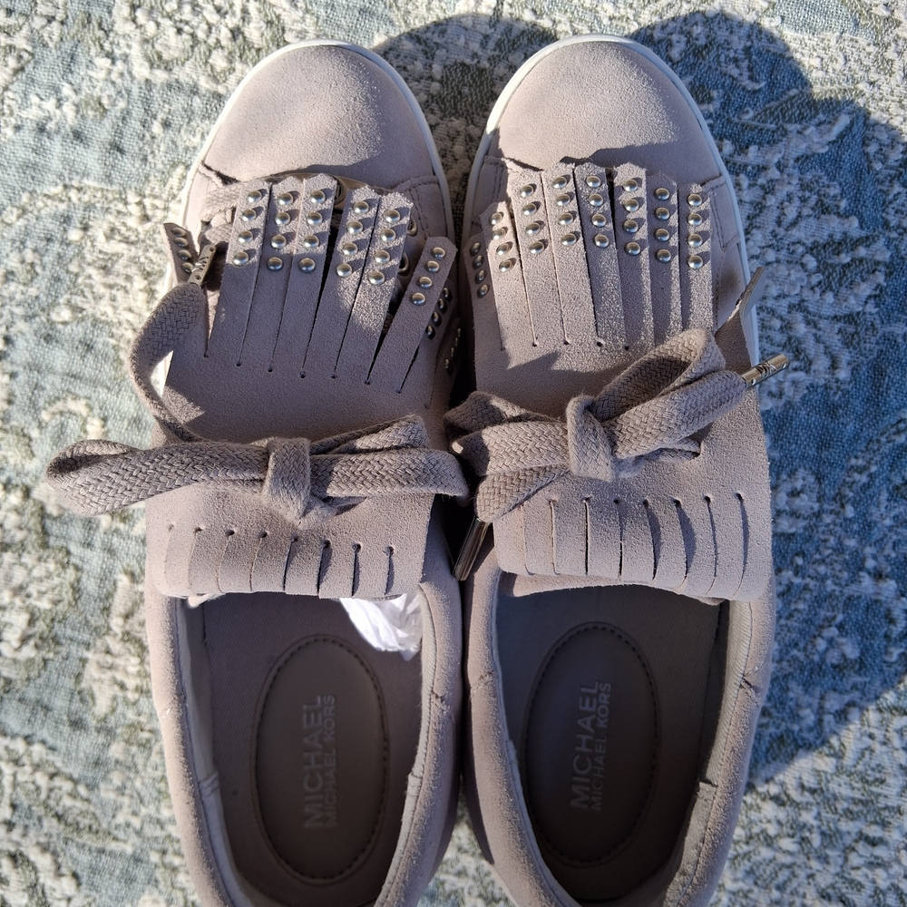 NEW MICHAEL Michael Kors Keaton Kiltie Sneakers Sz.6 Boho Casual Fringe - Picture 7 of 14